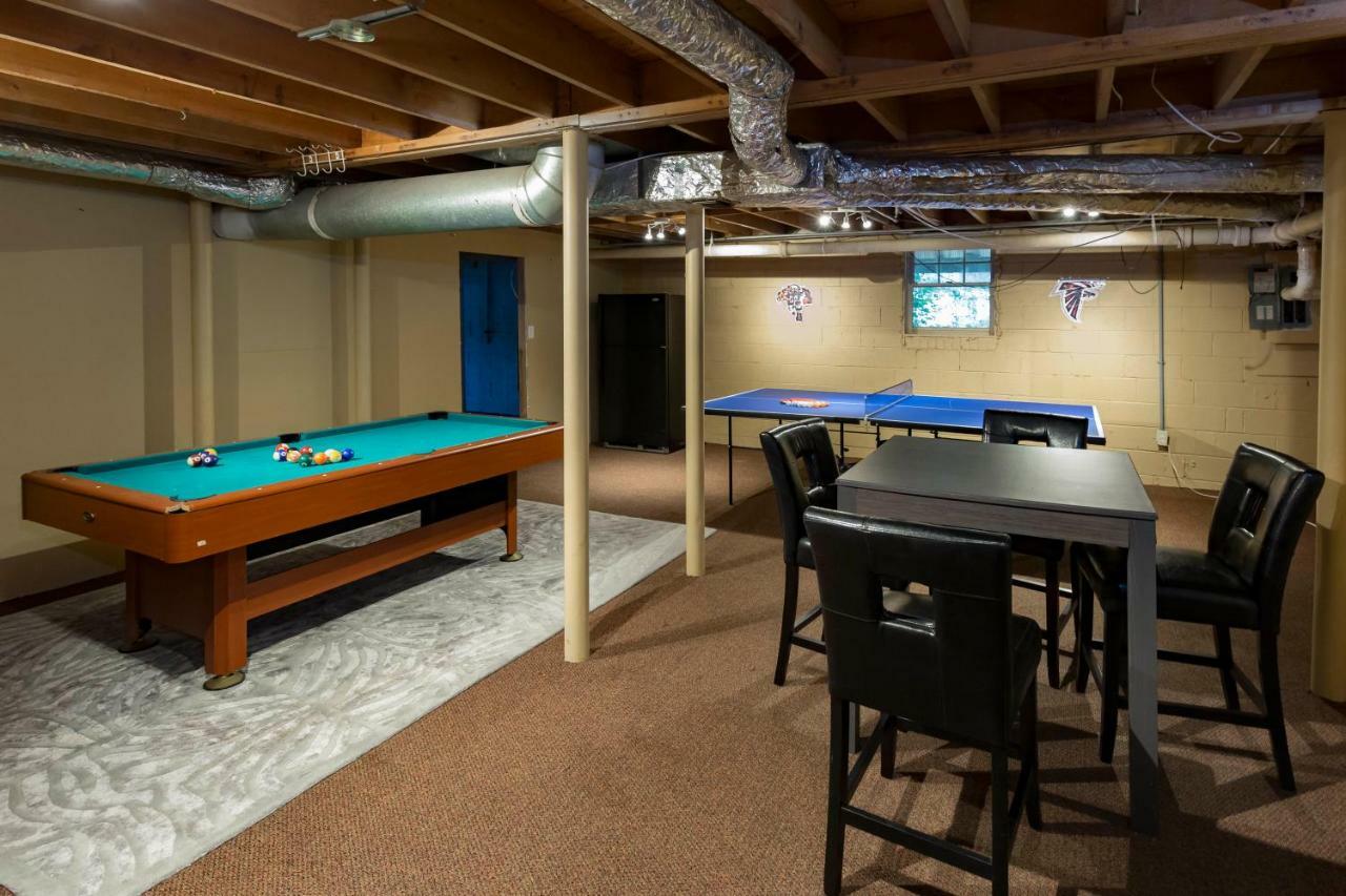 Luxury Home W/Gameroom Kingsizebed Near Six Flags Остел Екстериор снимка